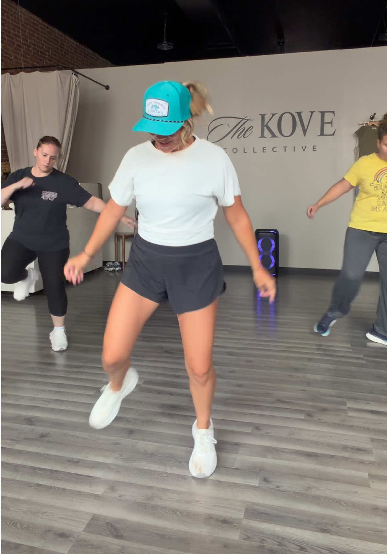 @foxyladyfitness