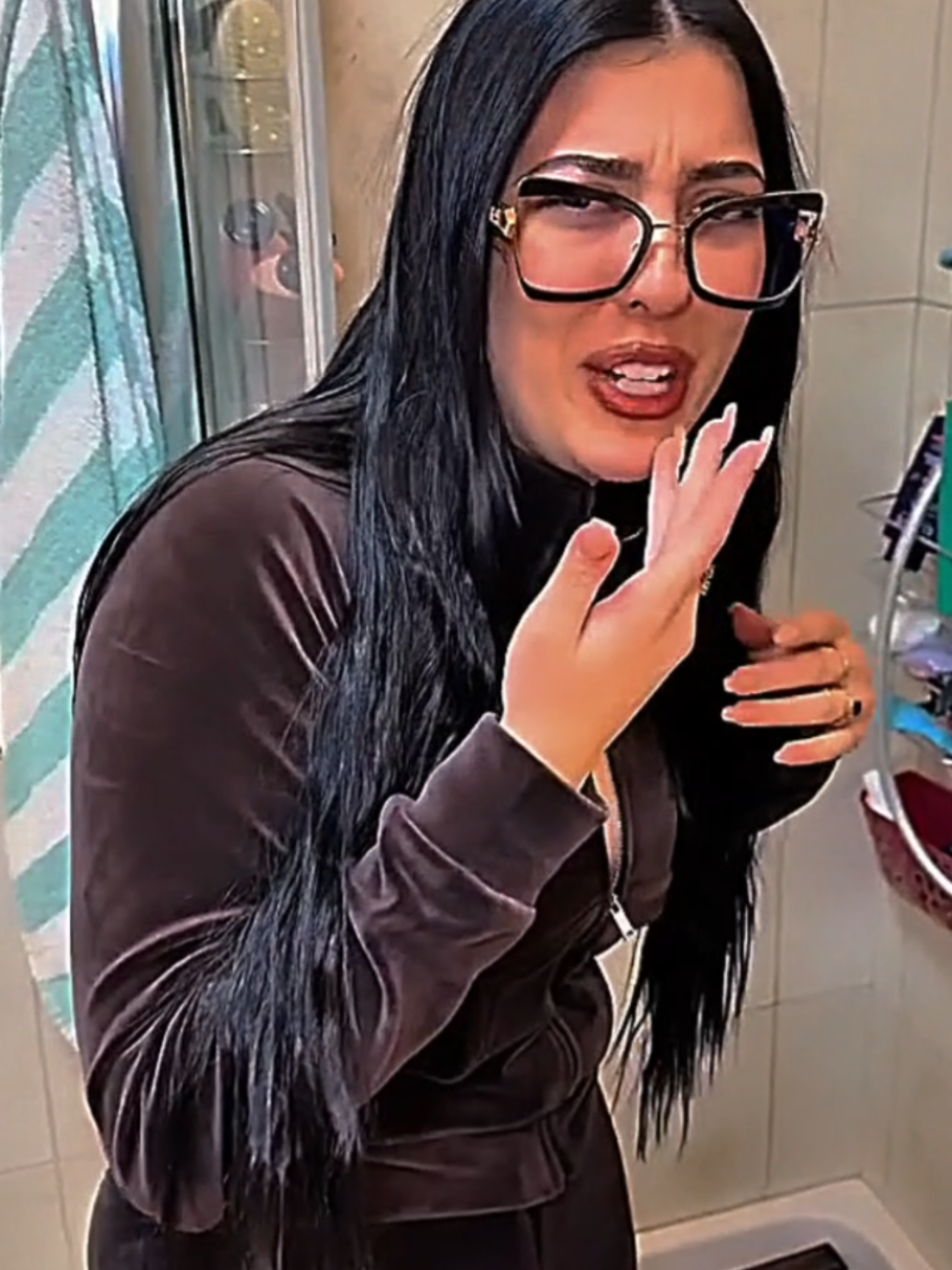 @realsongitaly