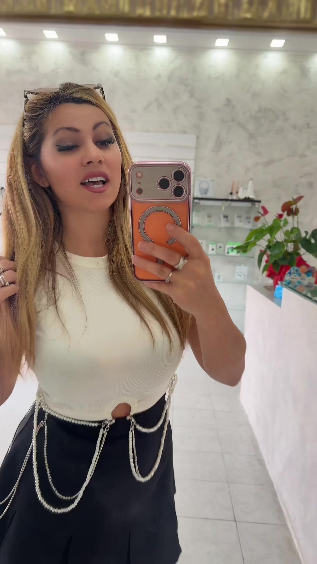 @Elena Chebaru