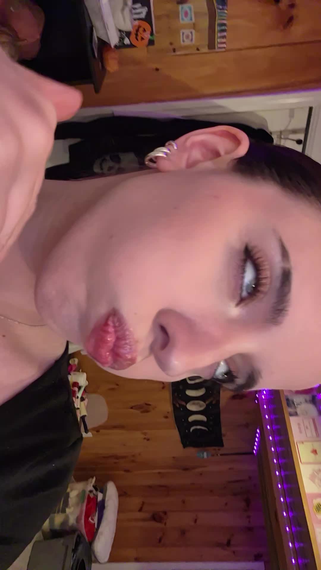@Sydnie