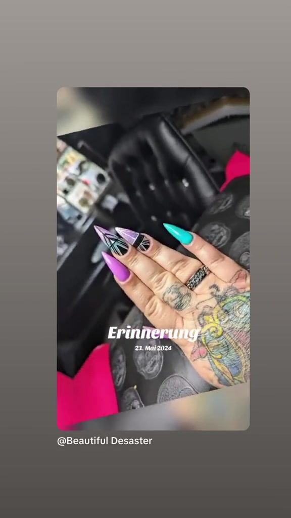@🖤⚓ 𝓓𝓮_𝓝𝓲𝓷𝓮 ⚓❤️
