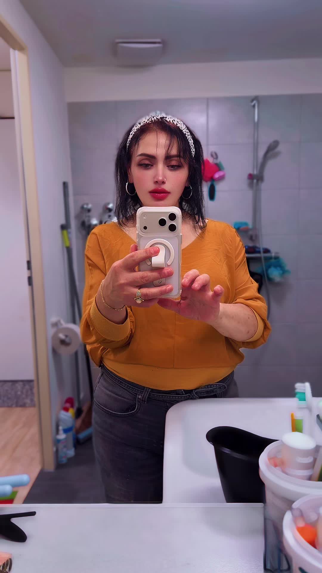 @Iaosiashvili Ioasiashvili