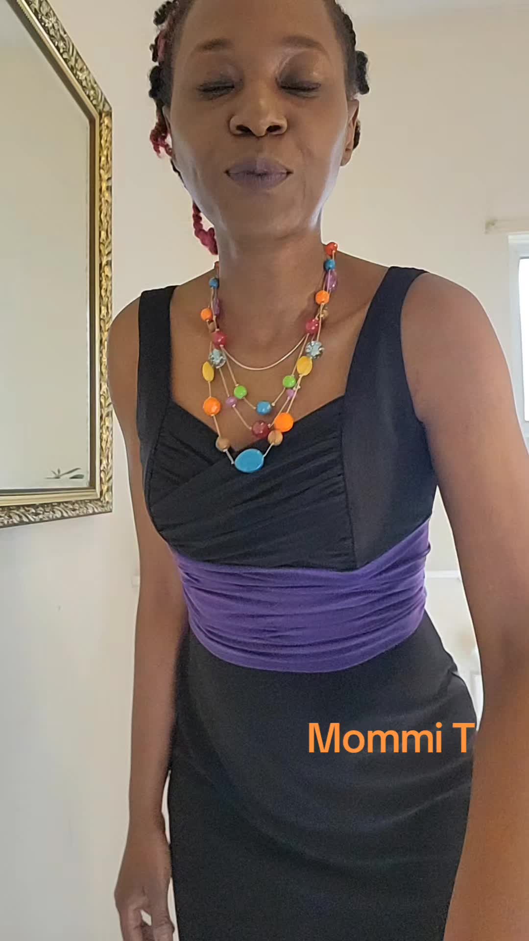 @Mommi_Tee