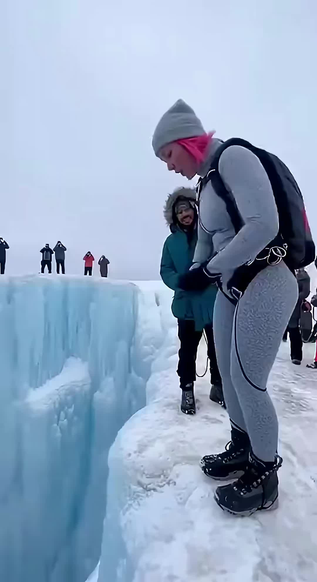 @𝗤𝗪𝗘𝗘𝗡 🇱🇷