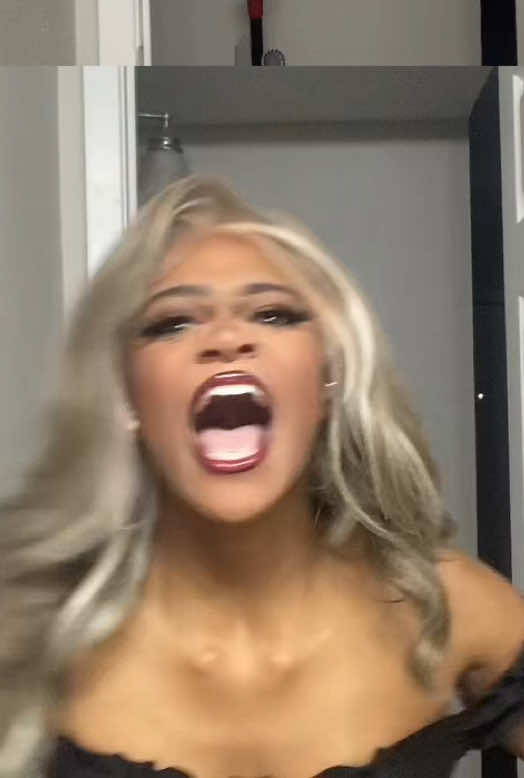 @LariahDeanne