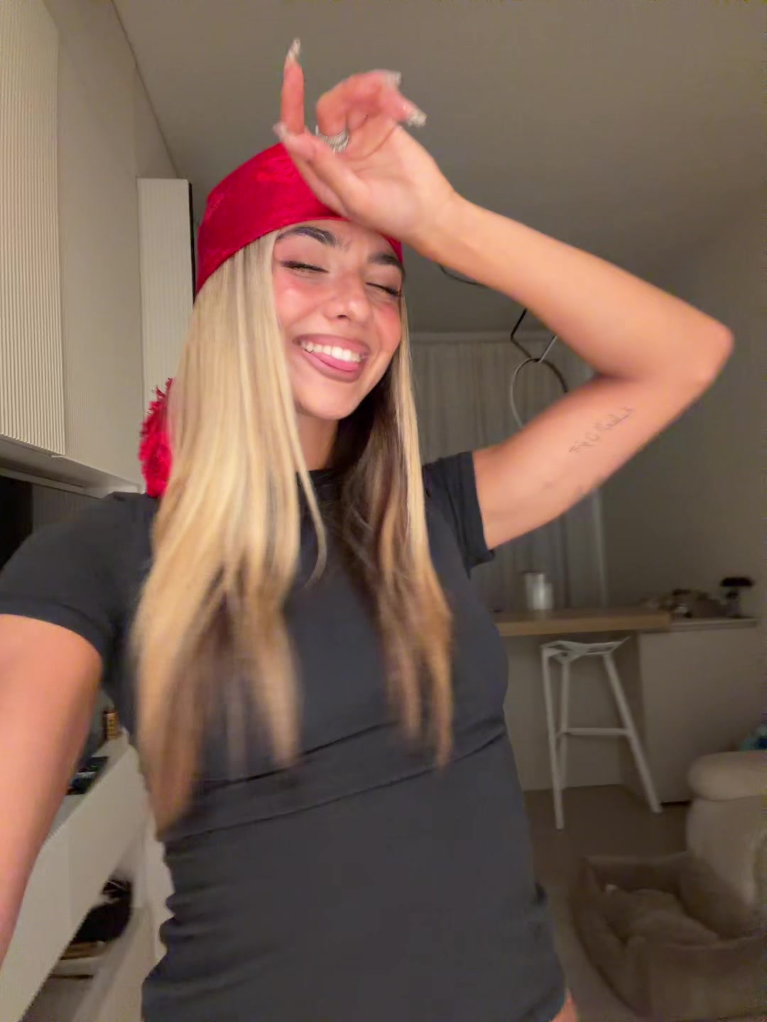 @aleale1206