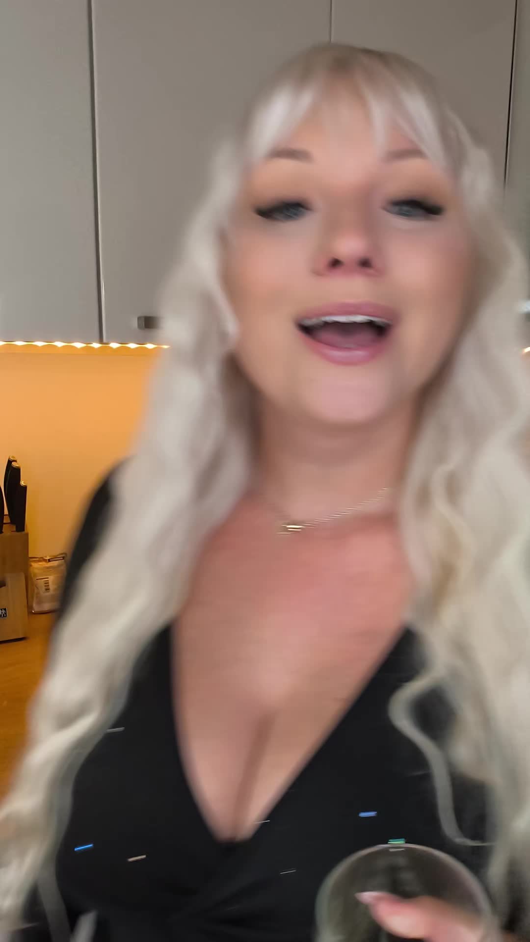 @Typicaltinaaa