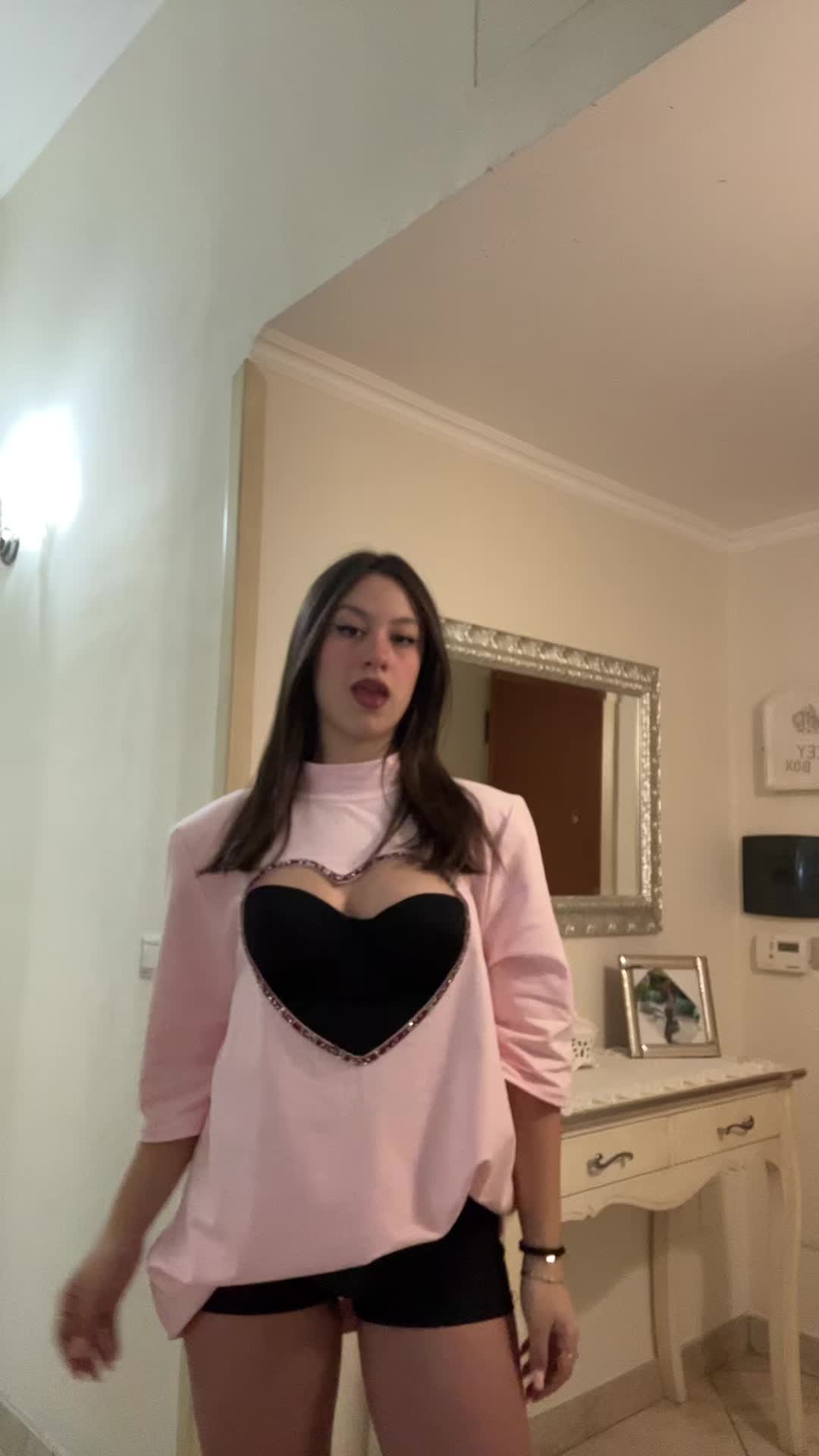@MartinaCelentano_