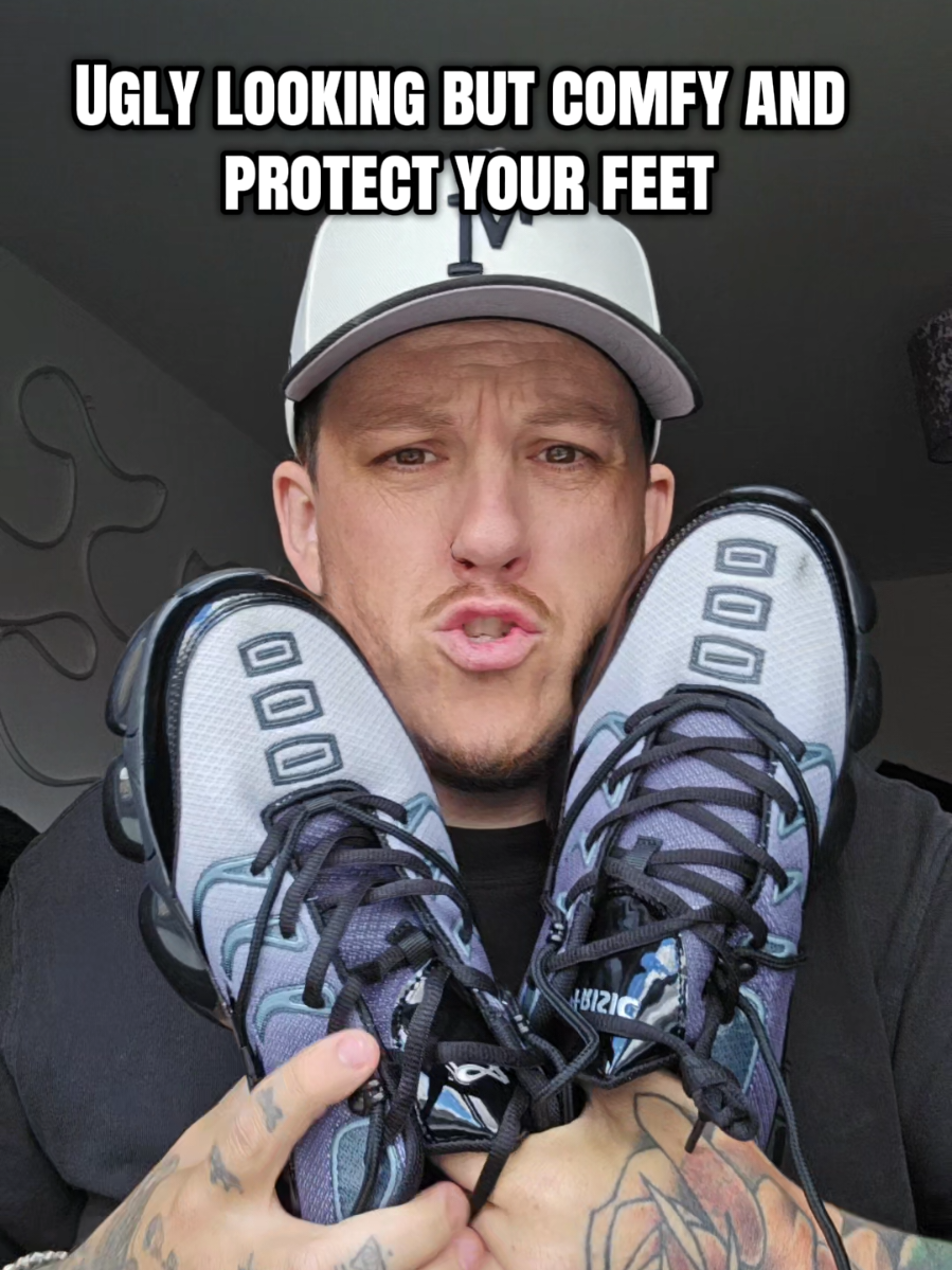 @BIG Liam Reviews