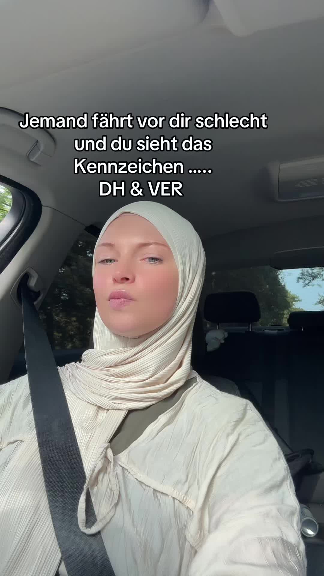 @🌸 &Lambda;&bull;V 🌸