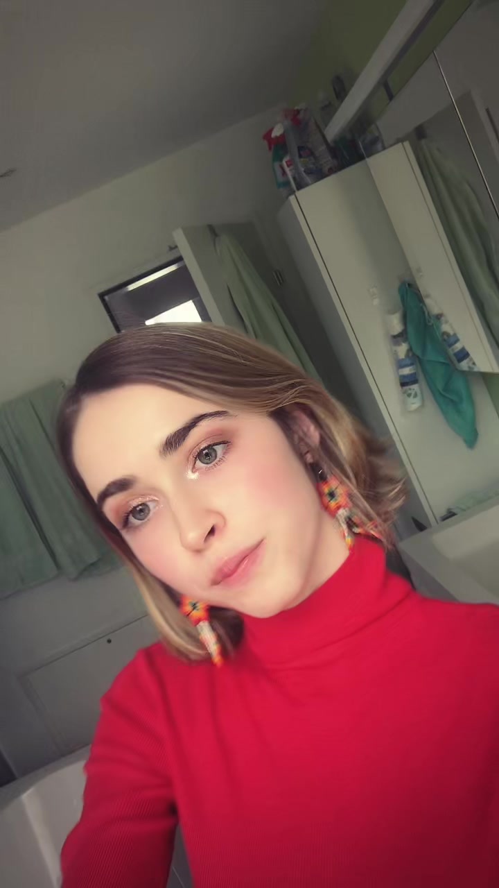@C🌟