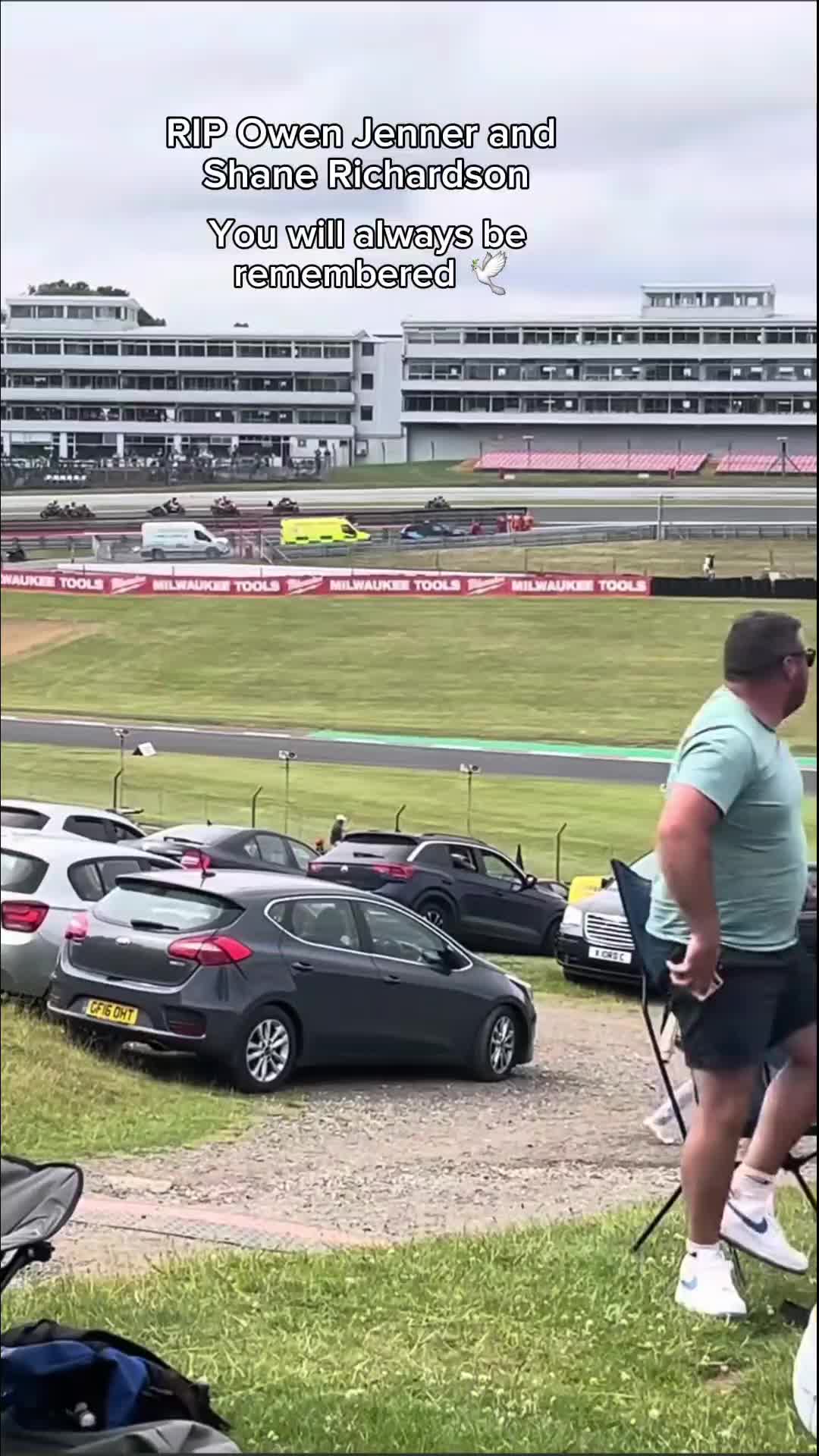 @Motorsport_Harry