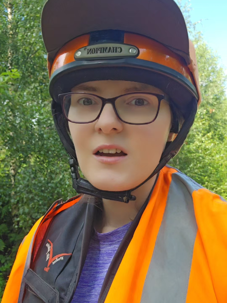 @Caitlin Padgett- Para Rider