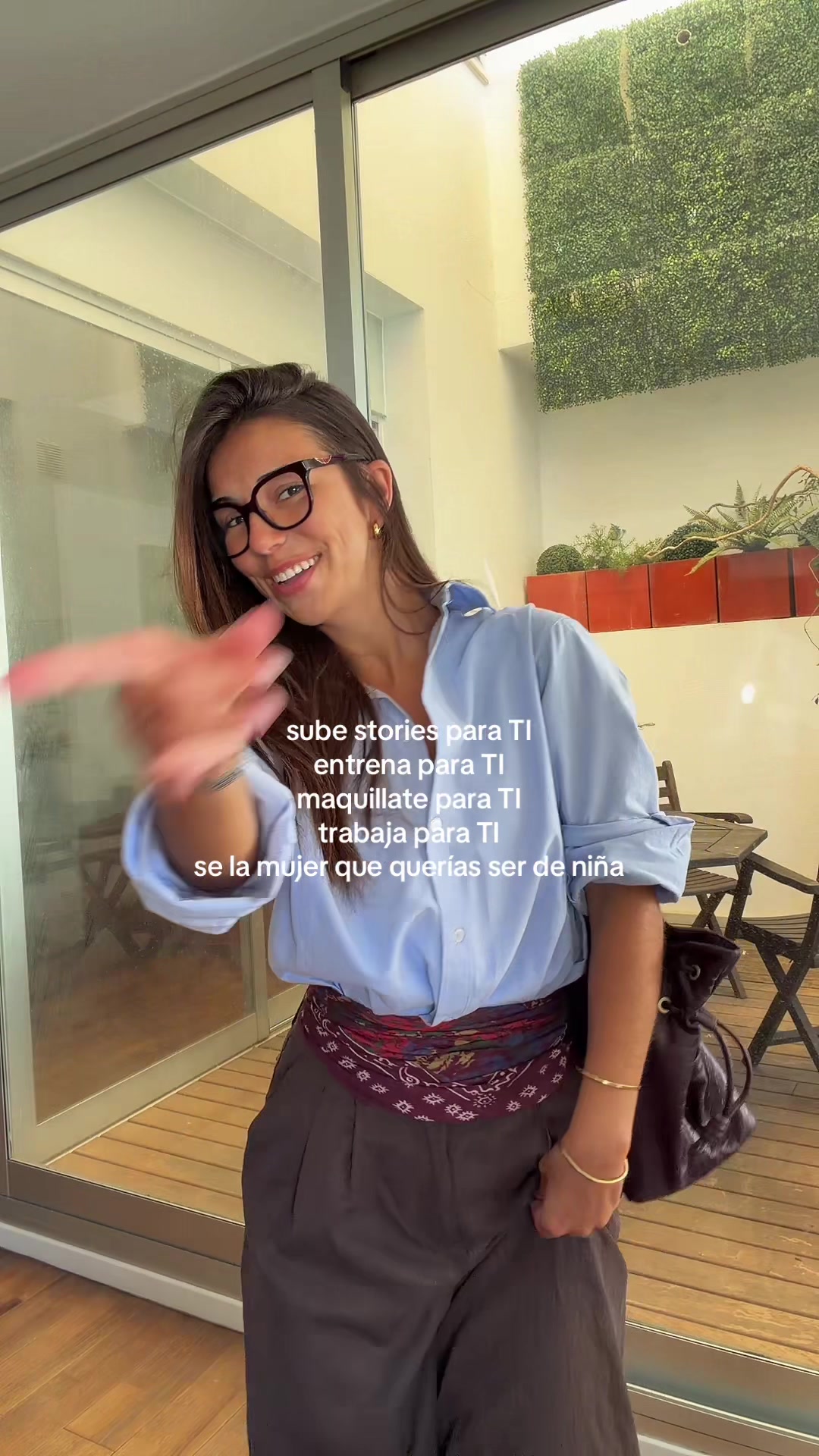 @Elena Gortari