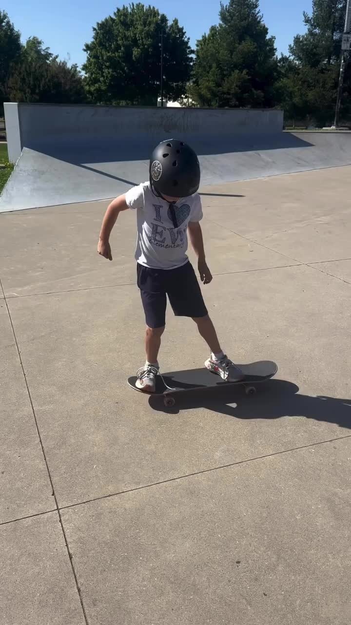 @MrFootloose