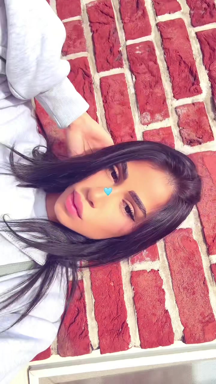 @Iulia🩵