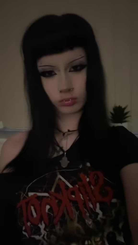 @𝓁𝓊𝓃𝒶🦇