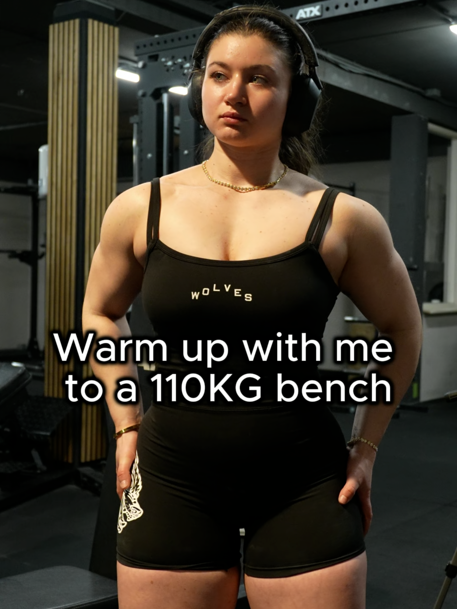 @elise_powerlifts