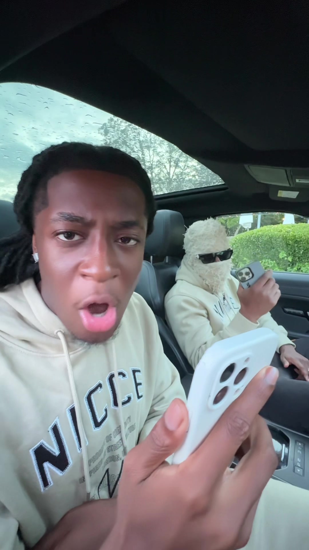 @WhyDee