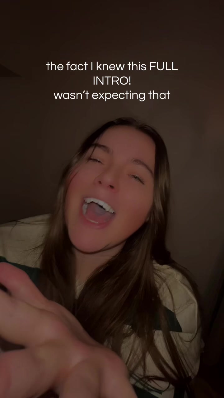 @Erin McKenzie🫧
