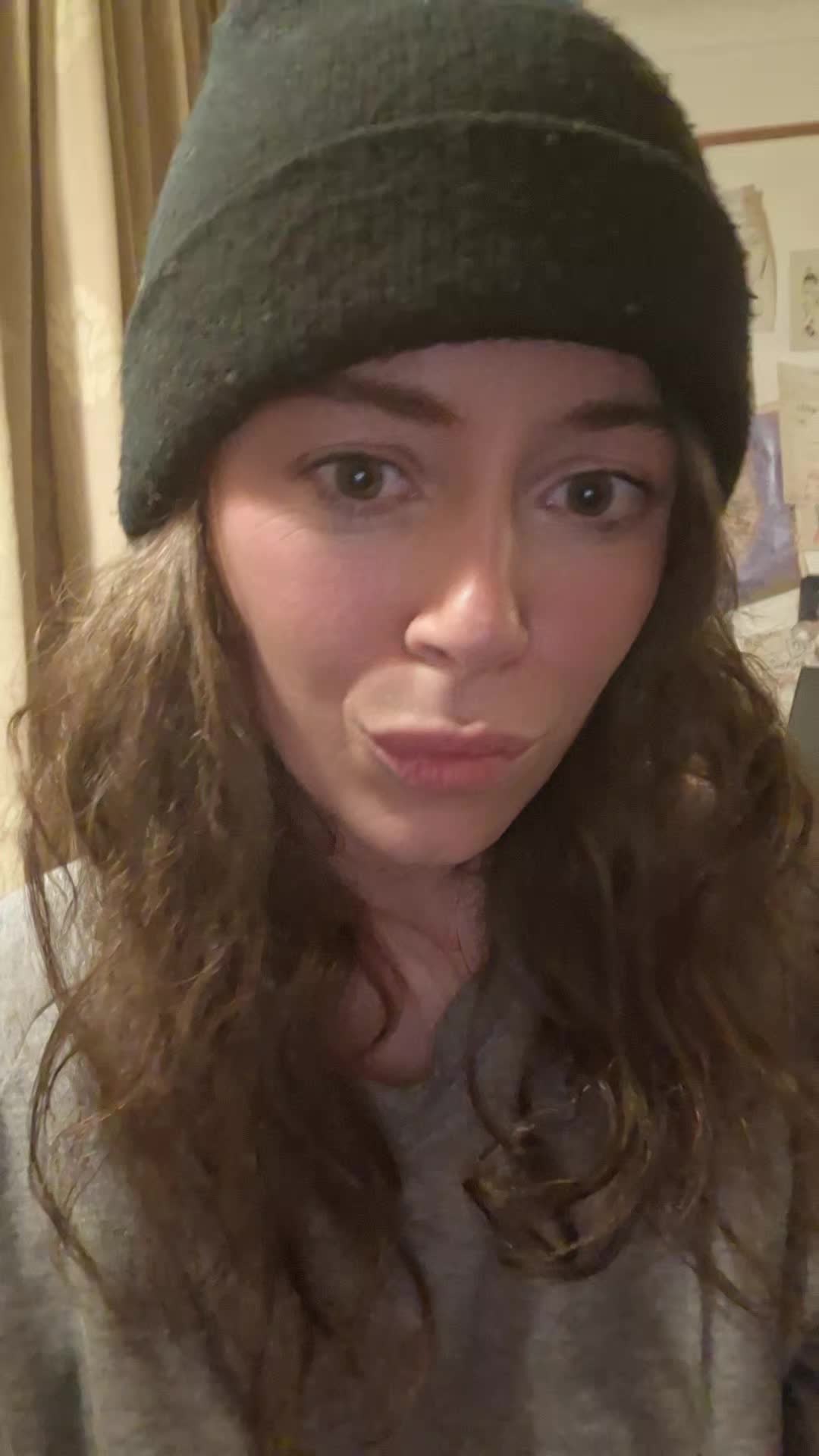 @lollyybmnqh