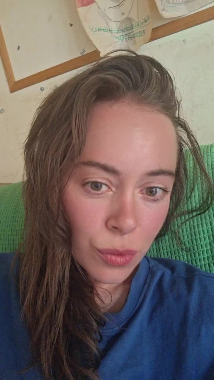 @lollyybmnqh