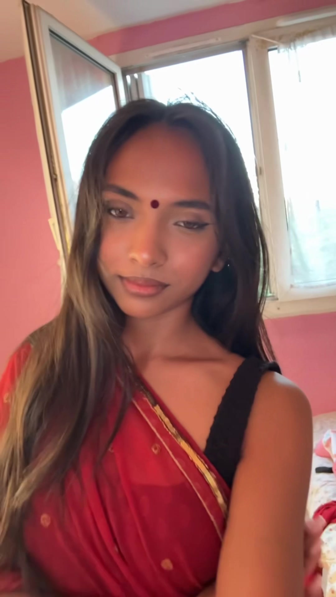@varalarouge
