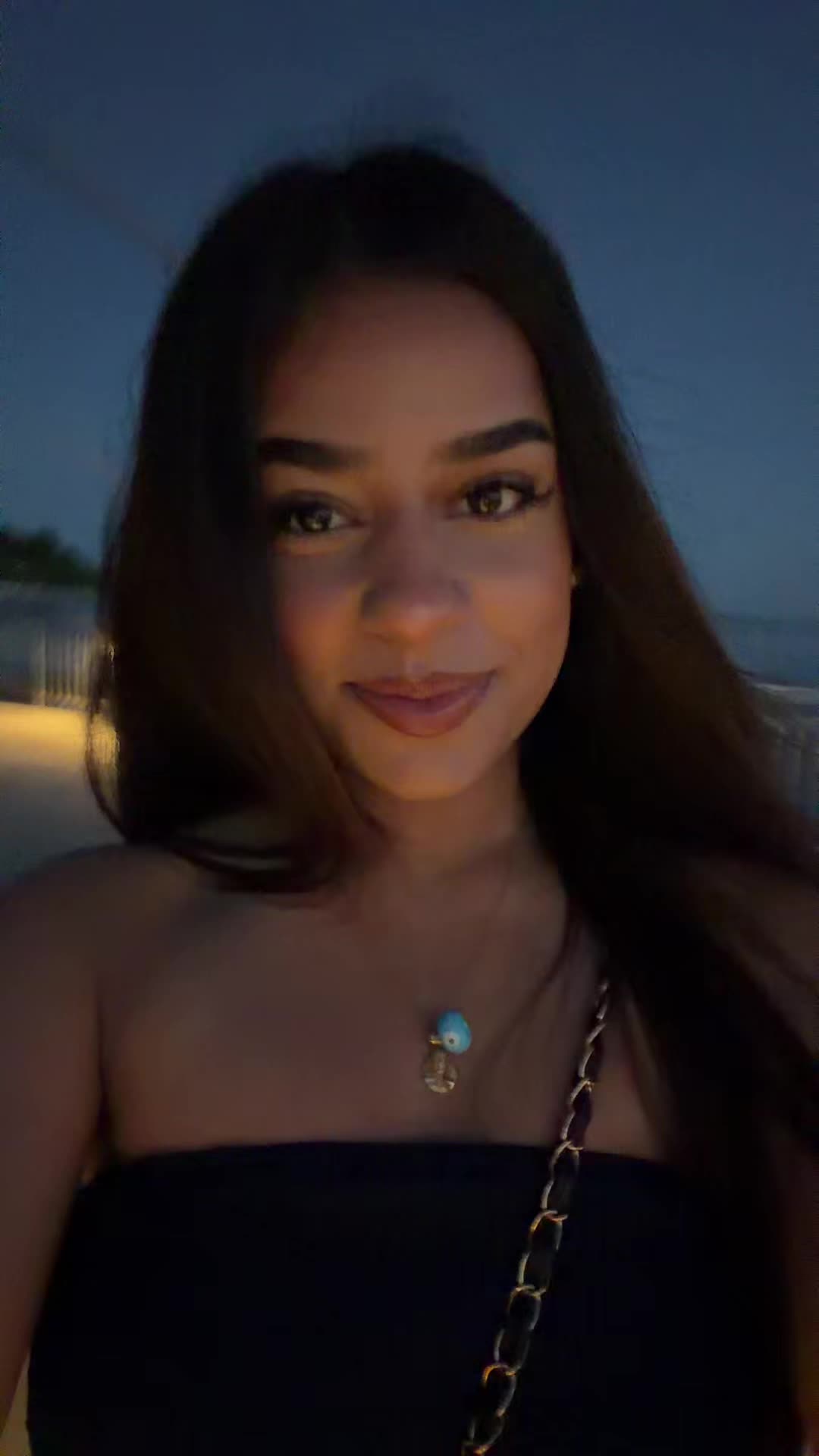 @𝓬𝓮𝓵𝓲𝓷𝓸𝓼𝓱𝓱