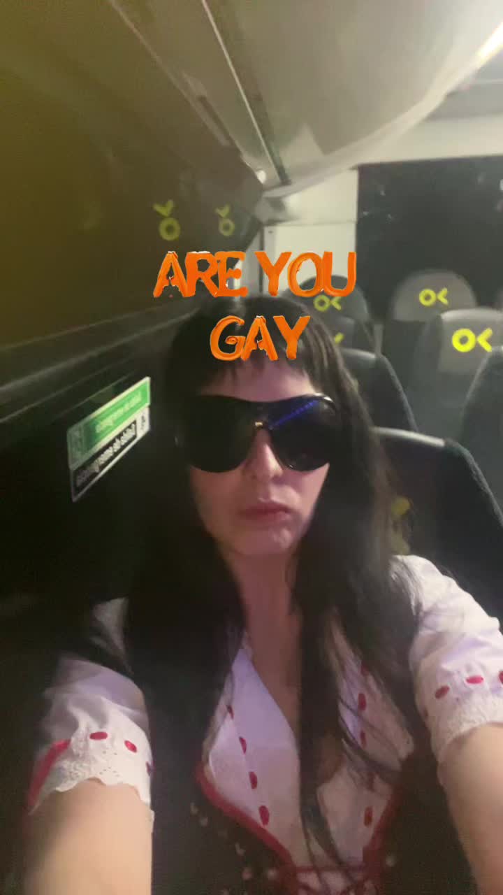 @lauraacl_