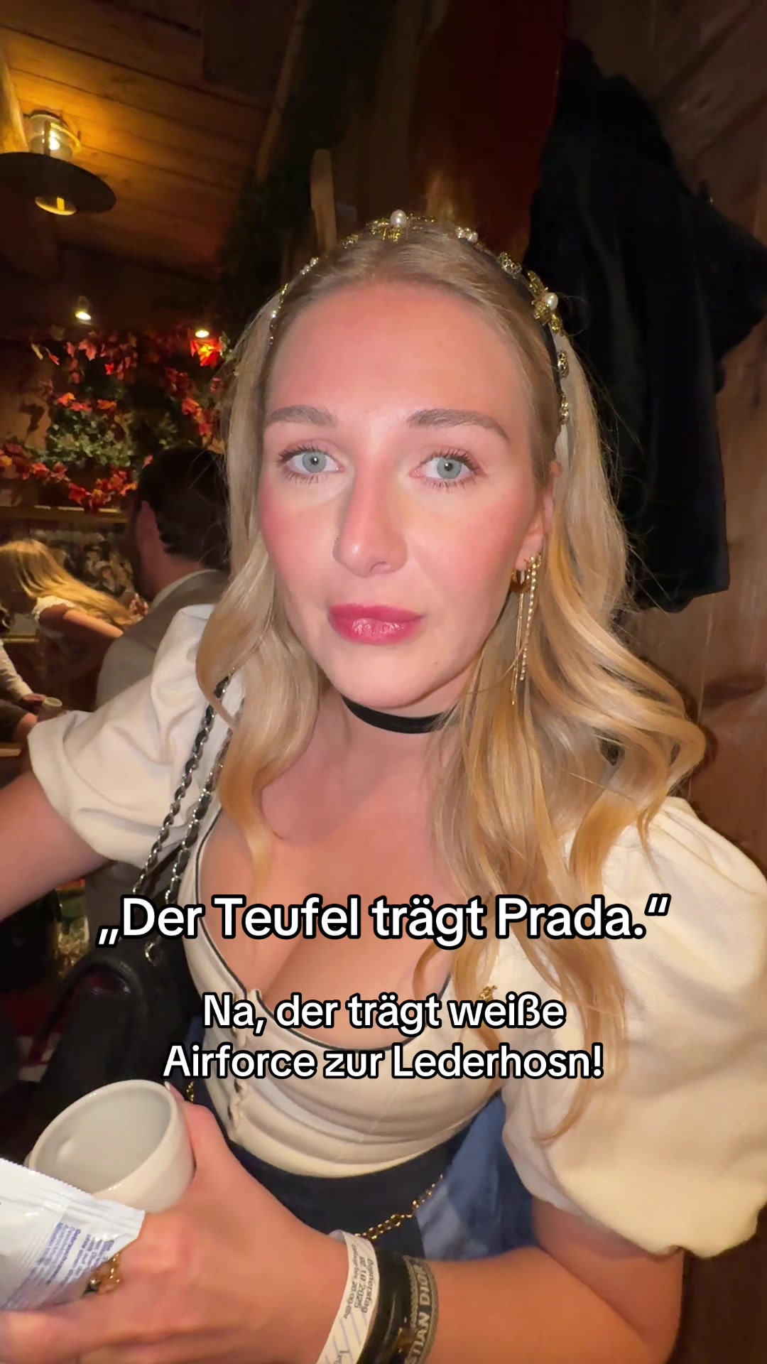 @VASHIONESSA - Dirndl&Festl💕