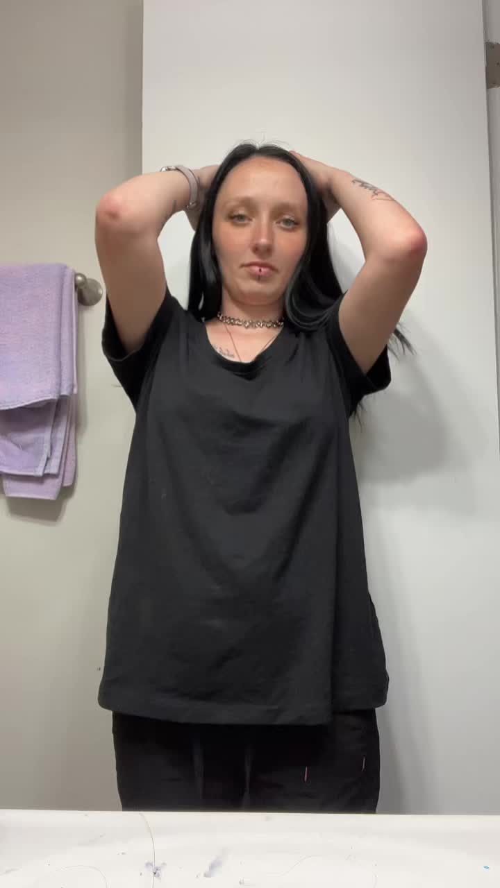@Justthatgirl🤪