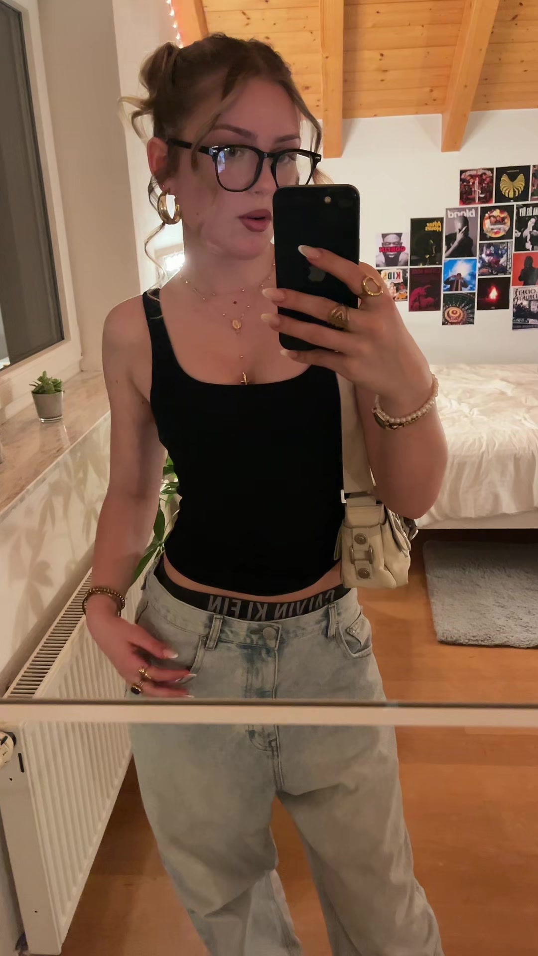 @antonia