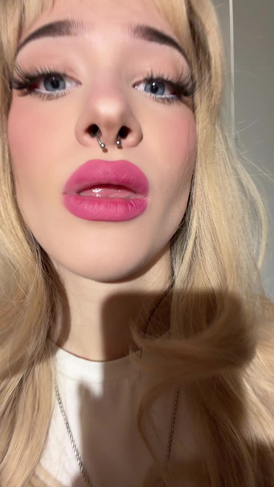 @bruxye