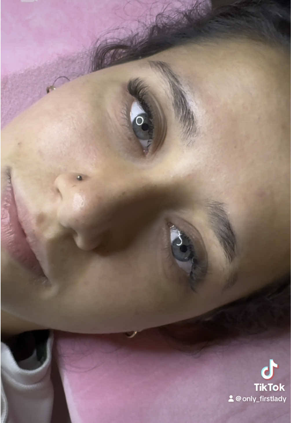 @Firstlashroom_Antwerpen