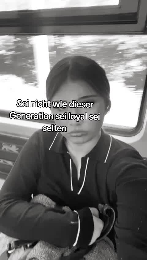 @😭💅