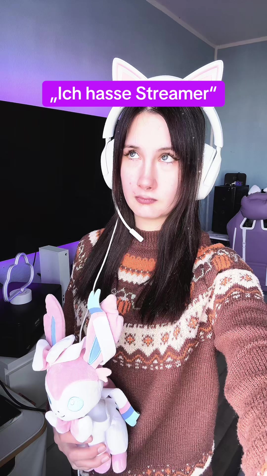 @XAnniMoonX || Twitch