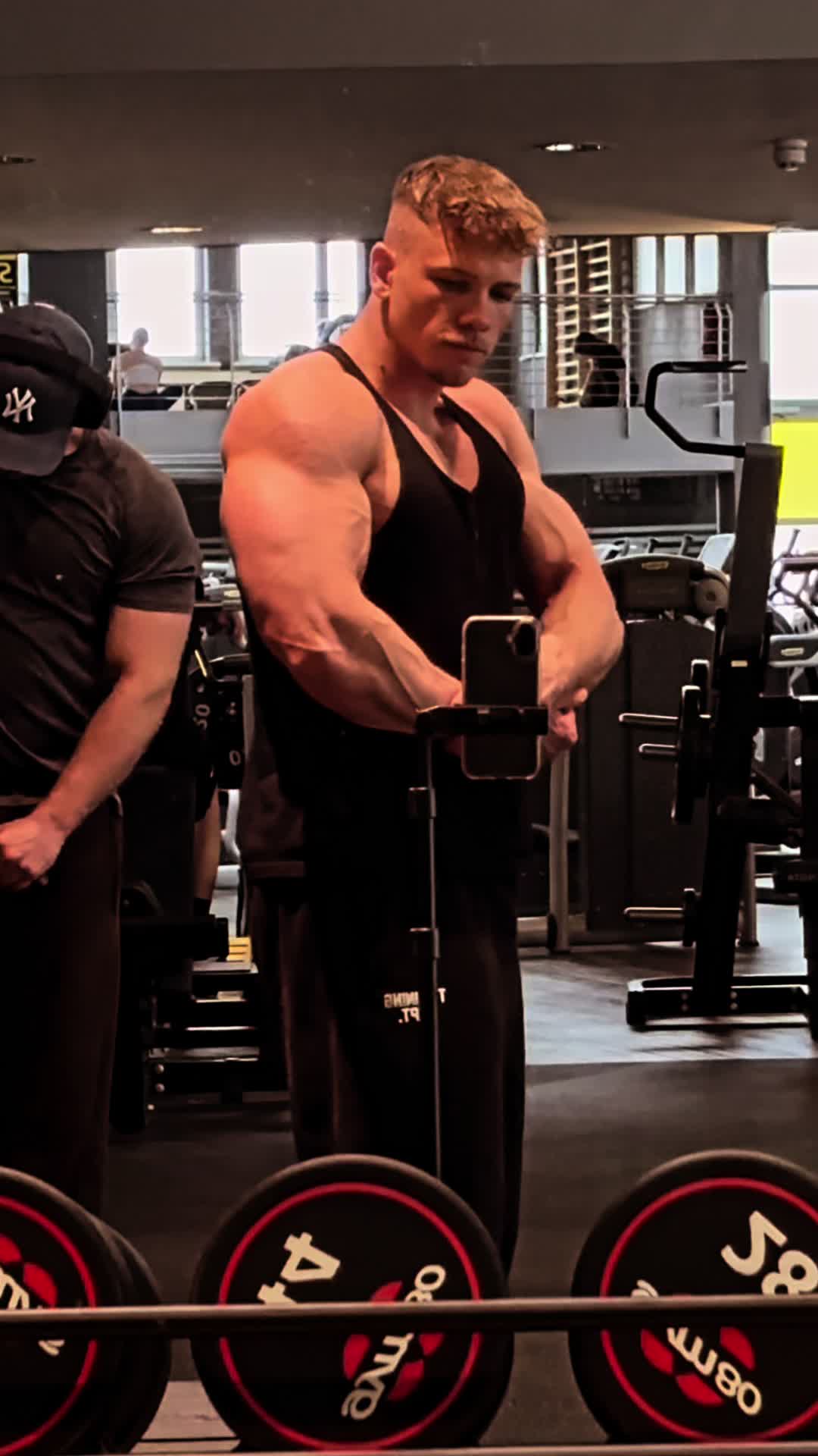 @lars_btc