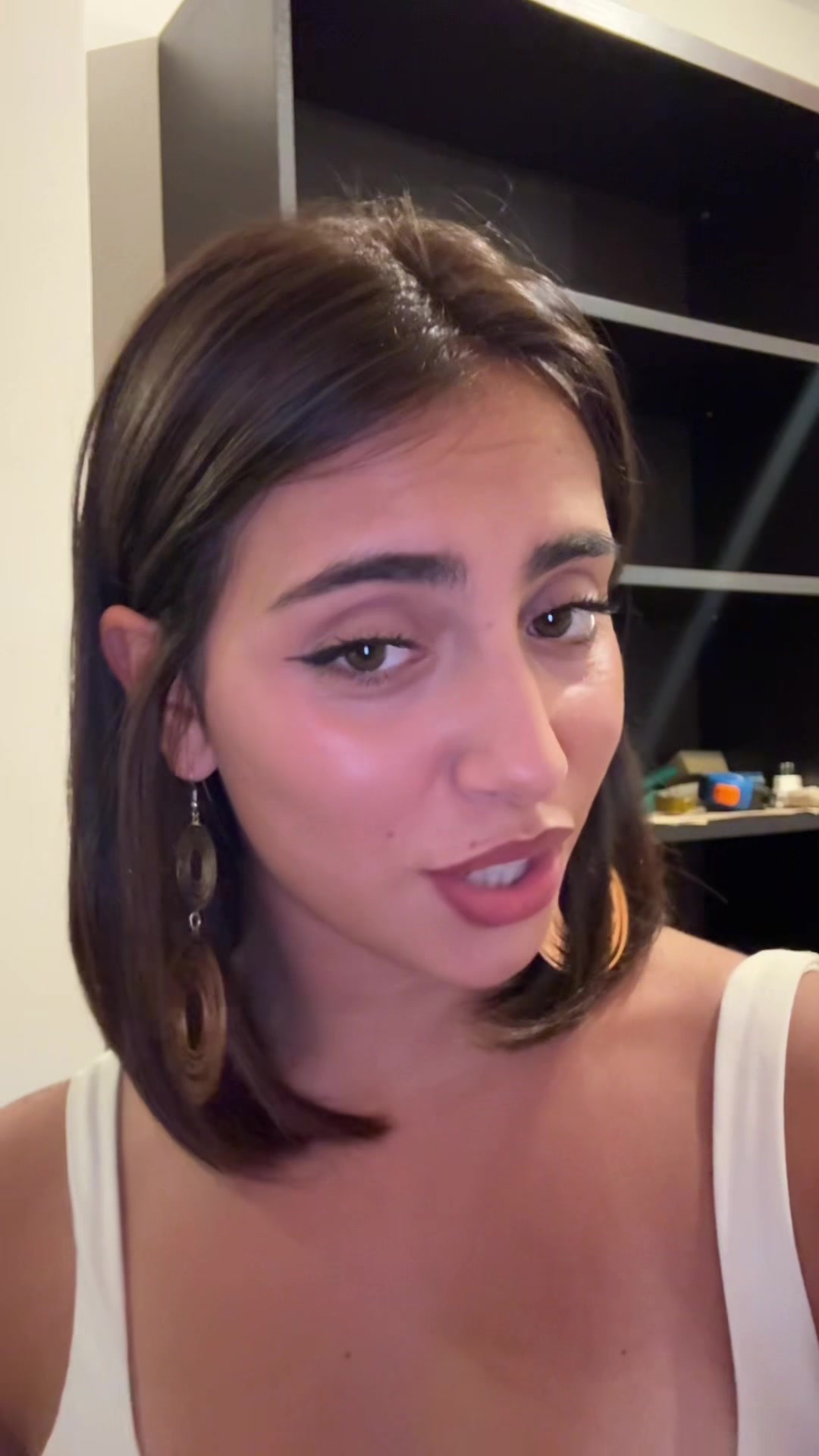 @apollineo