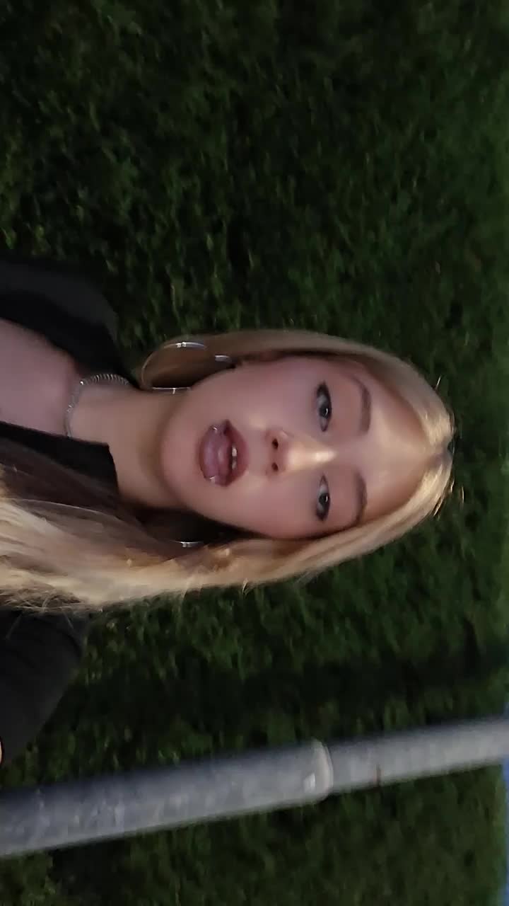 @mya ferri