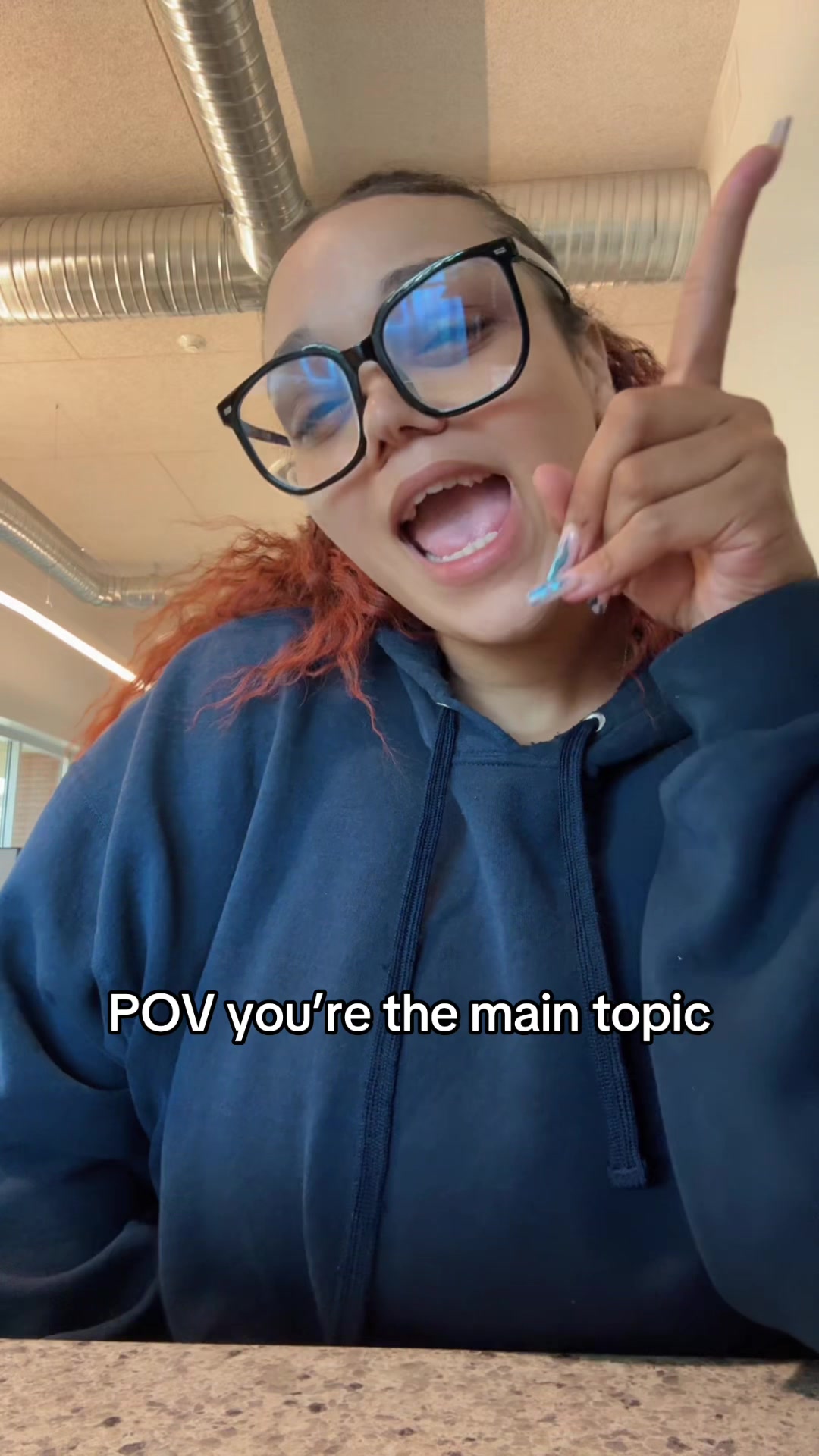 @Livv👑