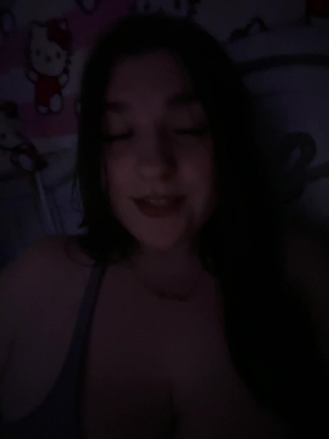 @🖤