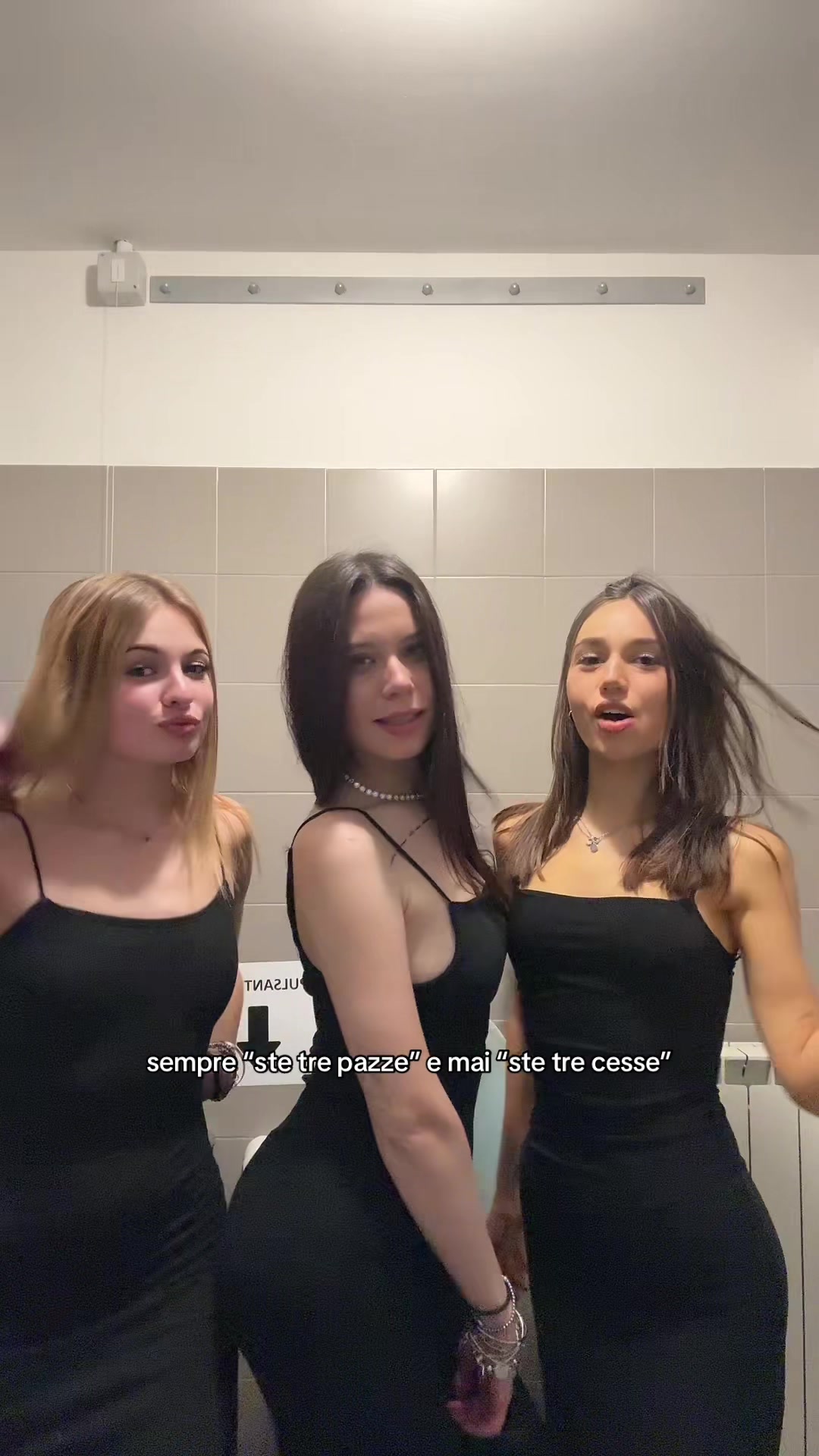 @Sara🥀