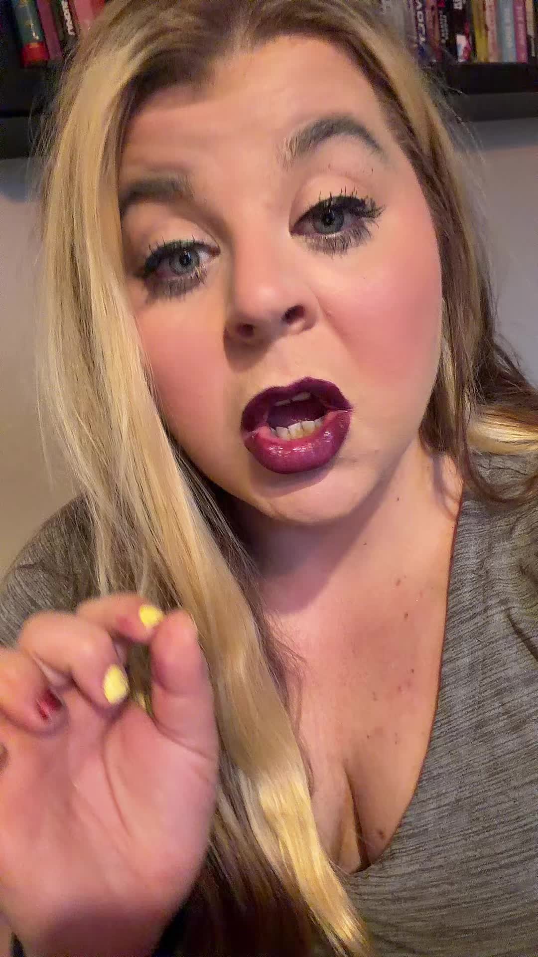 @klaraorbacks