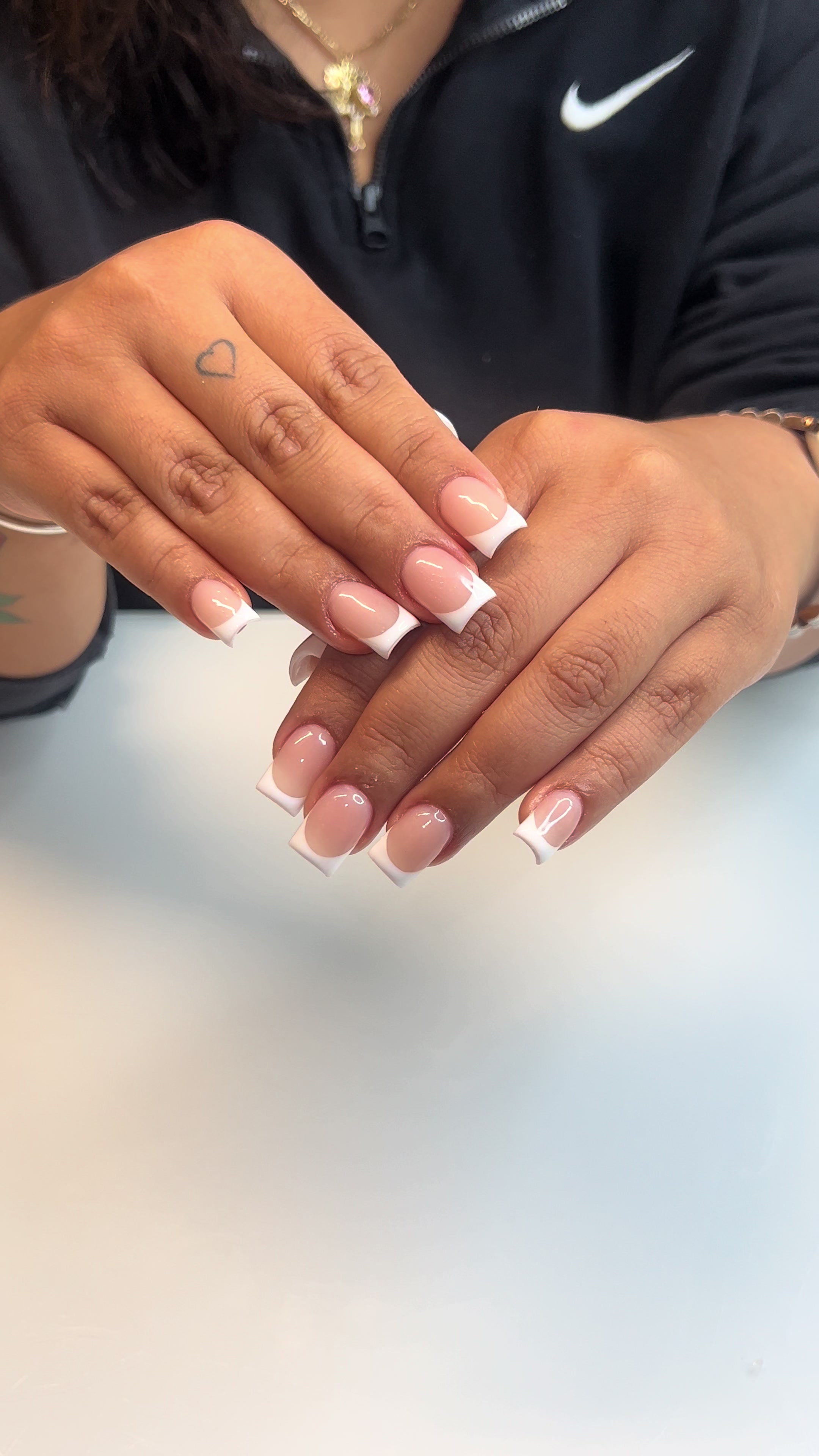 @lizthenailtexh