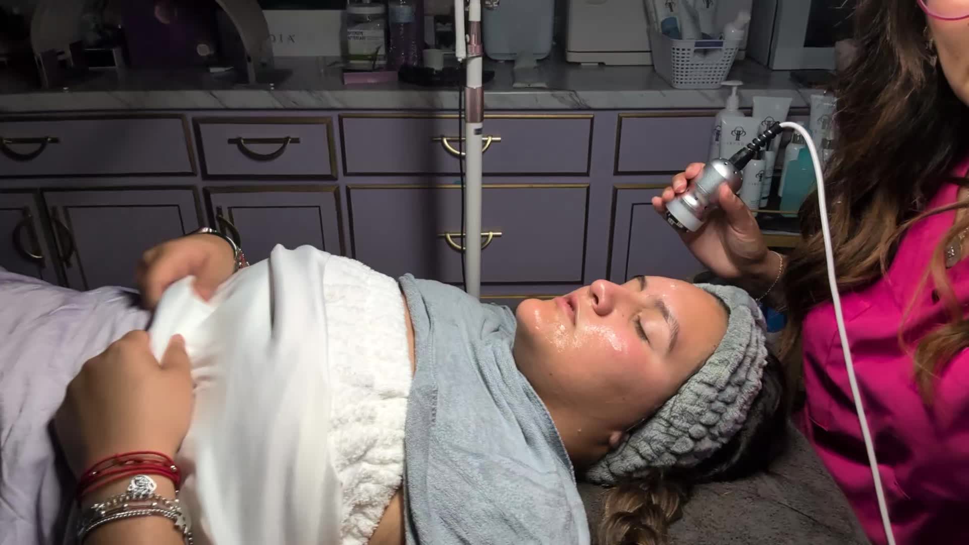 @Jules |Licensed EstheticianCTX