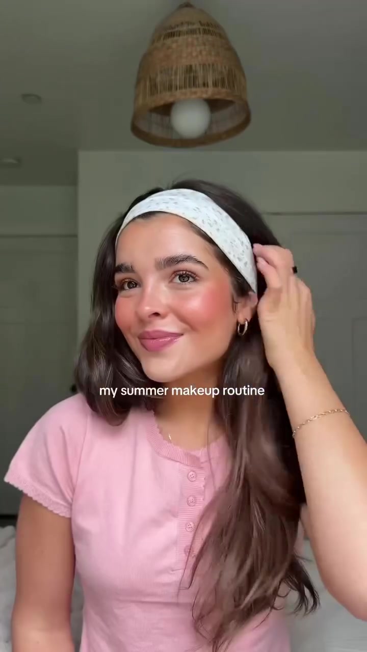 @Girls&rsquo; Life Magazine