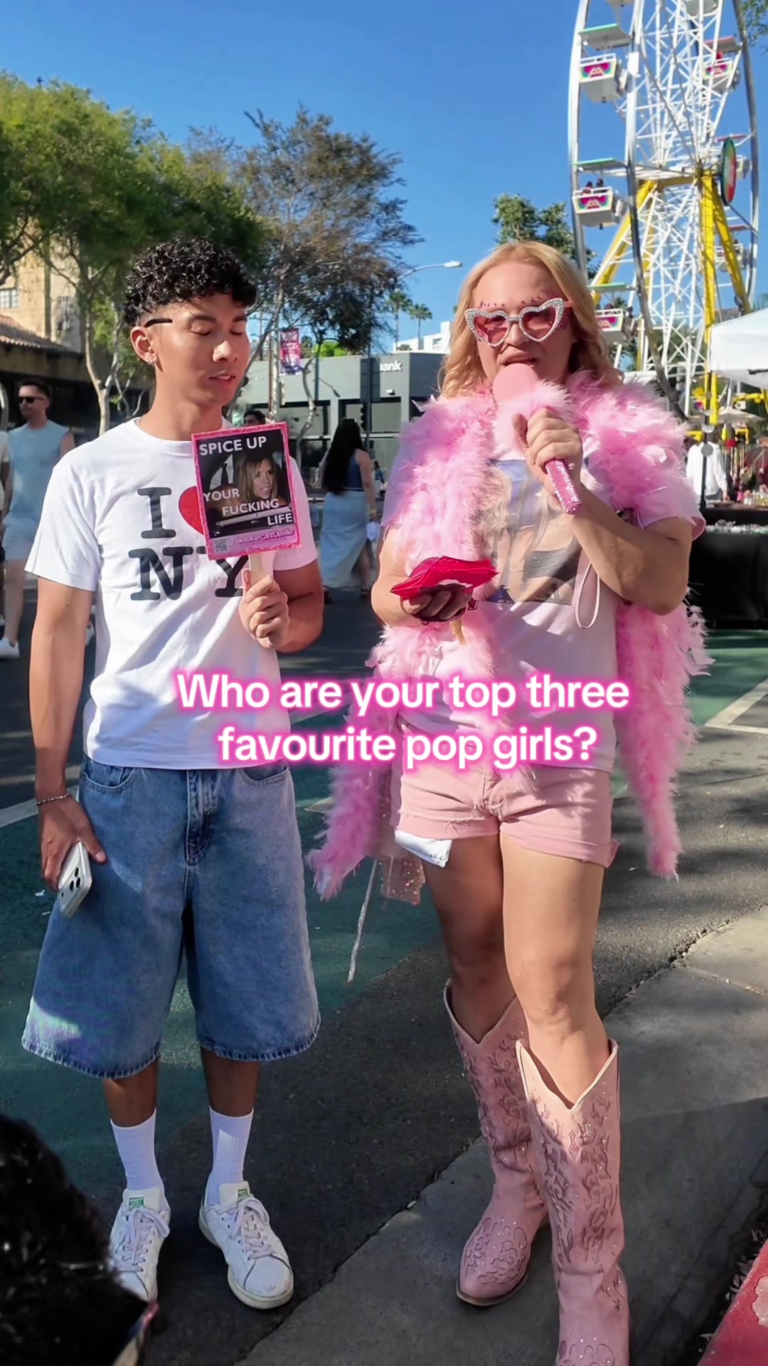 @Carli de Ville | Pop Culture