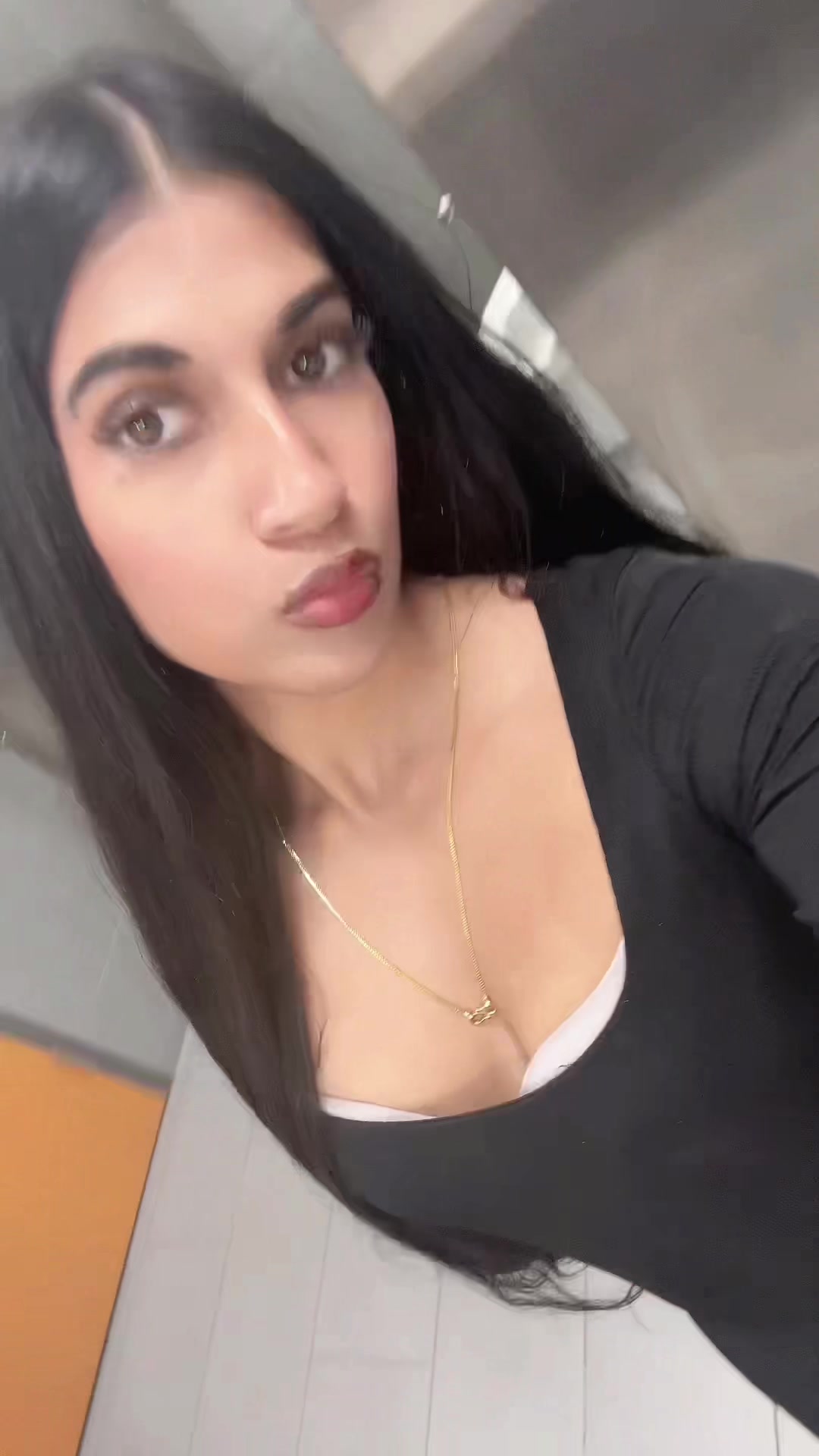 @Mahi_lifts