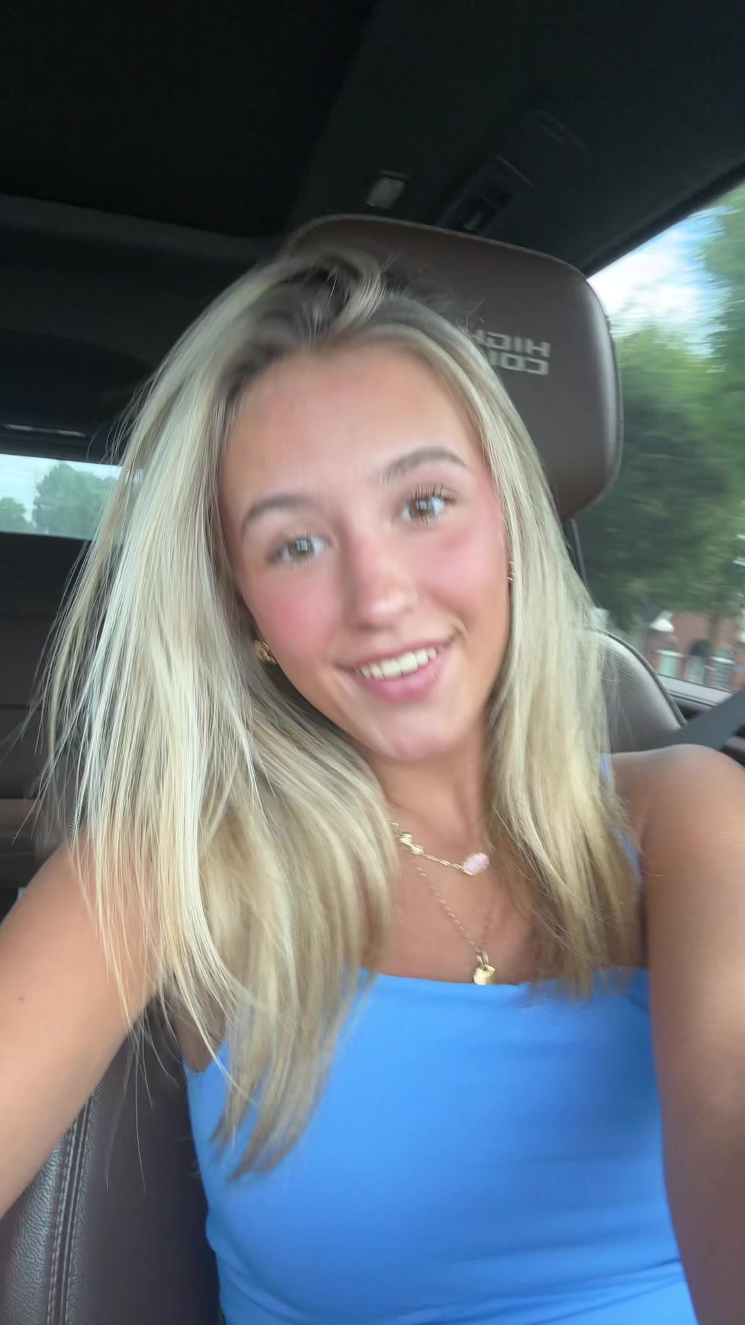 @😚😚😚