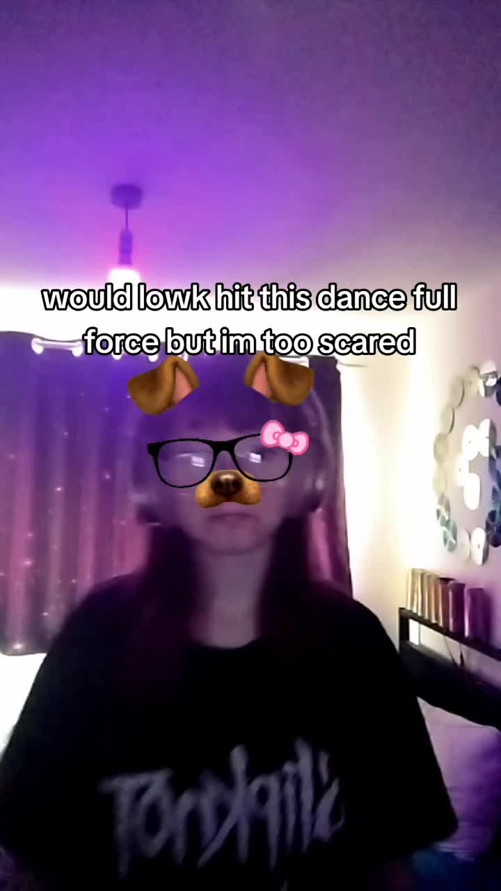 @_phoebe_